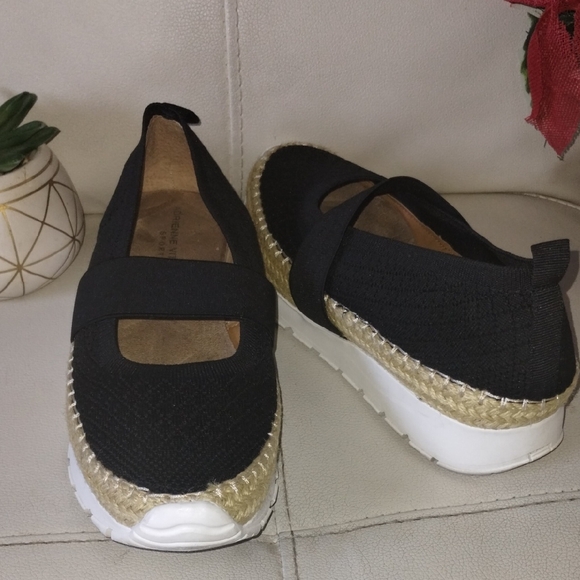 Adrienne Vittadini Black and Tan Espadrilles - Picture 4 of 5